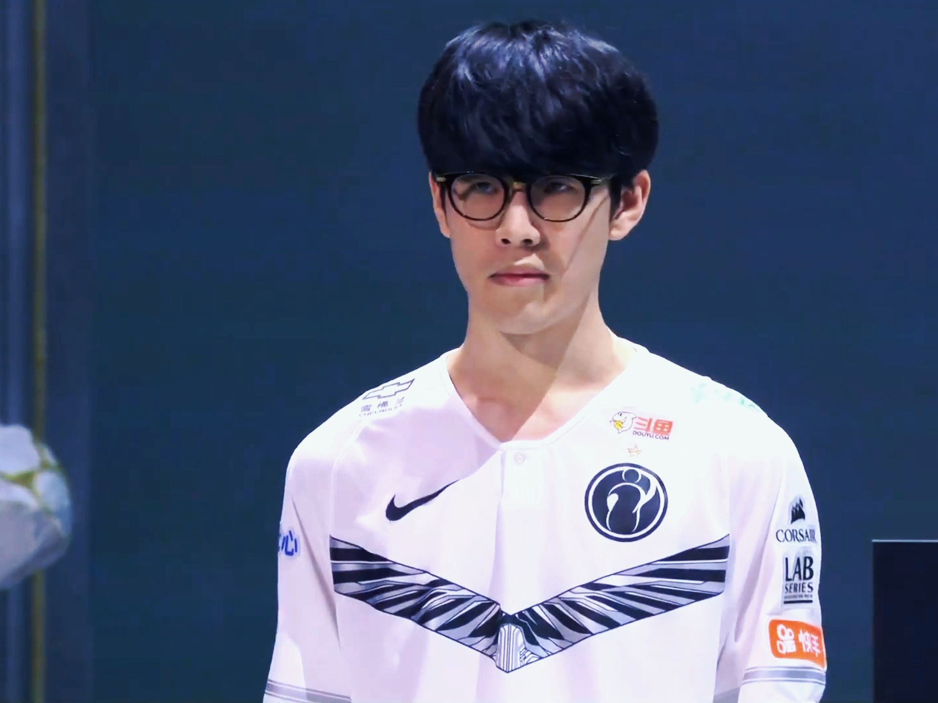 出极高的专 出极高的专