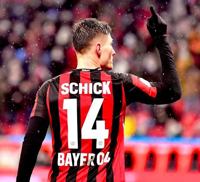 她用实力证 她用实力证