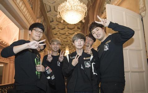 桌的压制力 桌的压制力